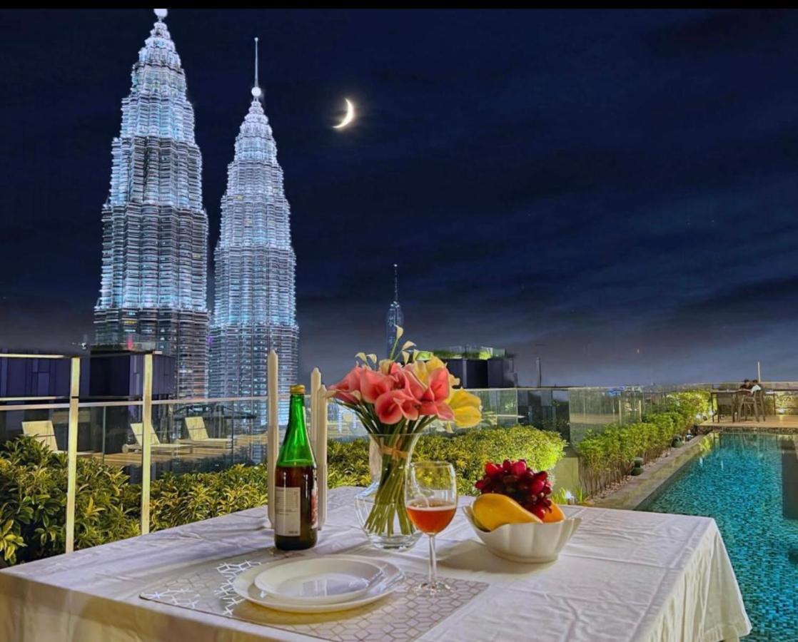 Star Residance At Klcc - Two Bedrooms With Twin Towers View Куала-Лумпур Экстерьер фото