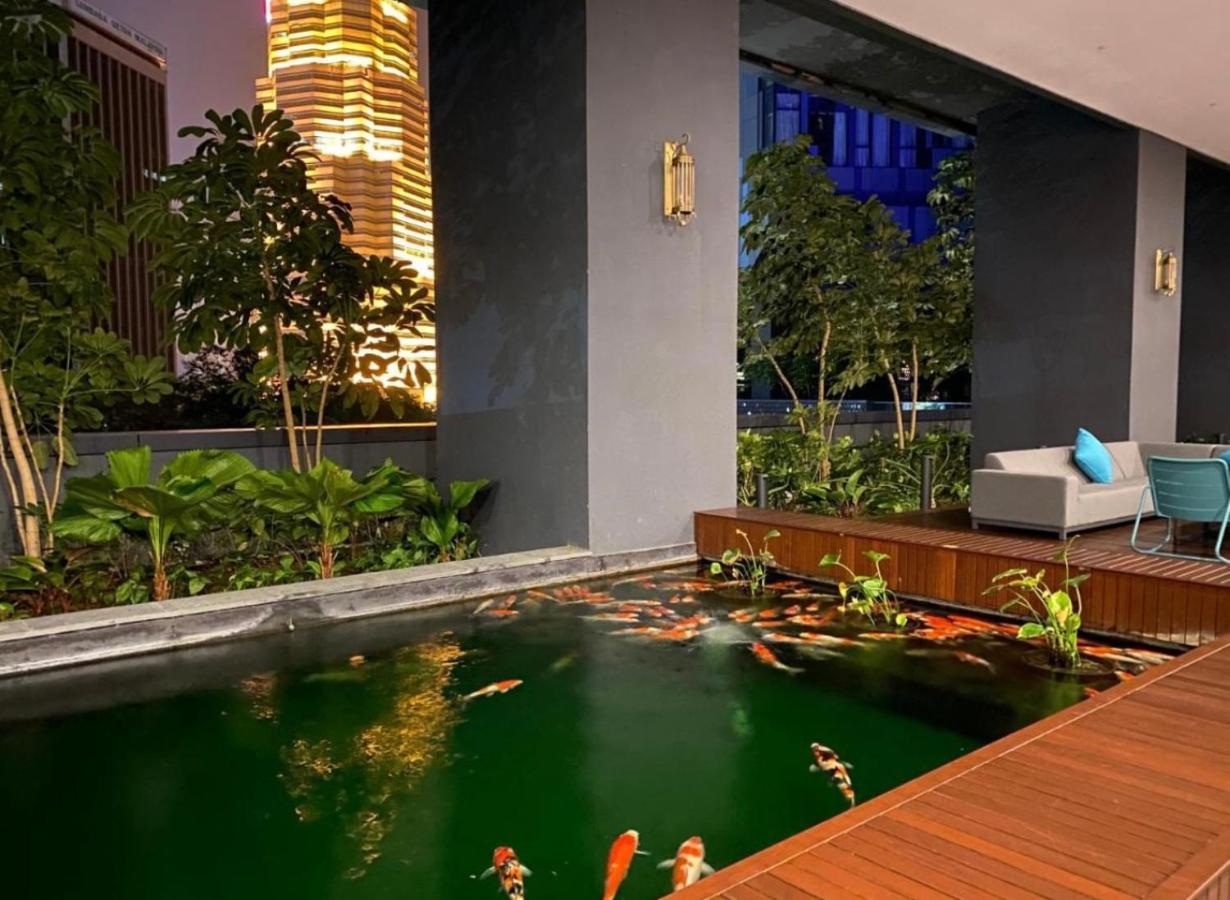 Star Residance At Klcc - Two Bedrooms With Twin Towers View Куала-Лумпур Экстерьер фото