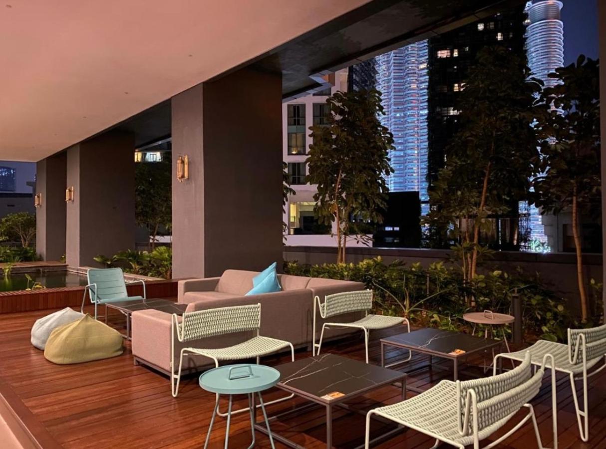 Star Residance At Klcc - Two Bedrooms With Twin Towers View Куала-Лумпур Экстерьер фото